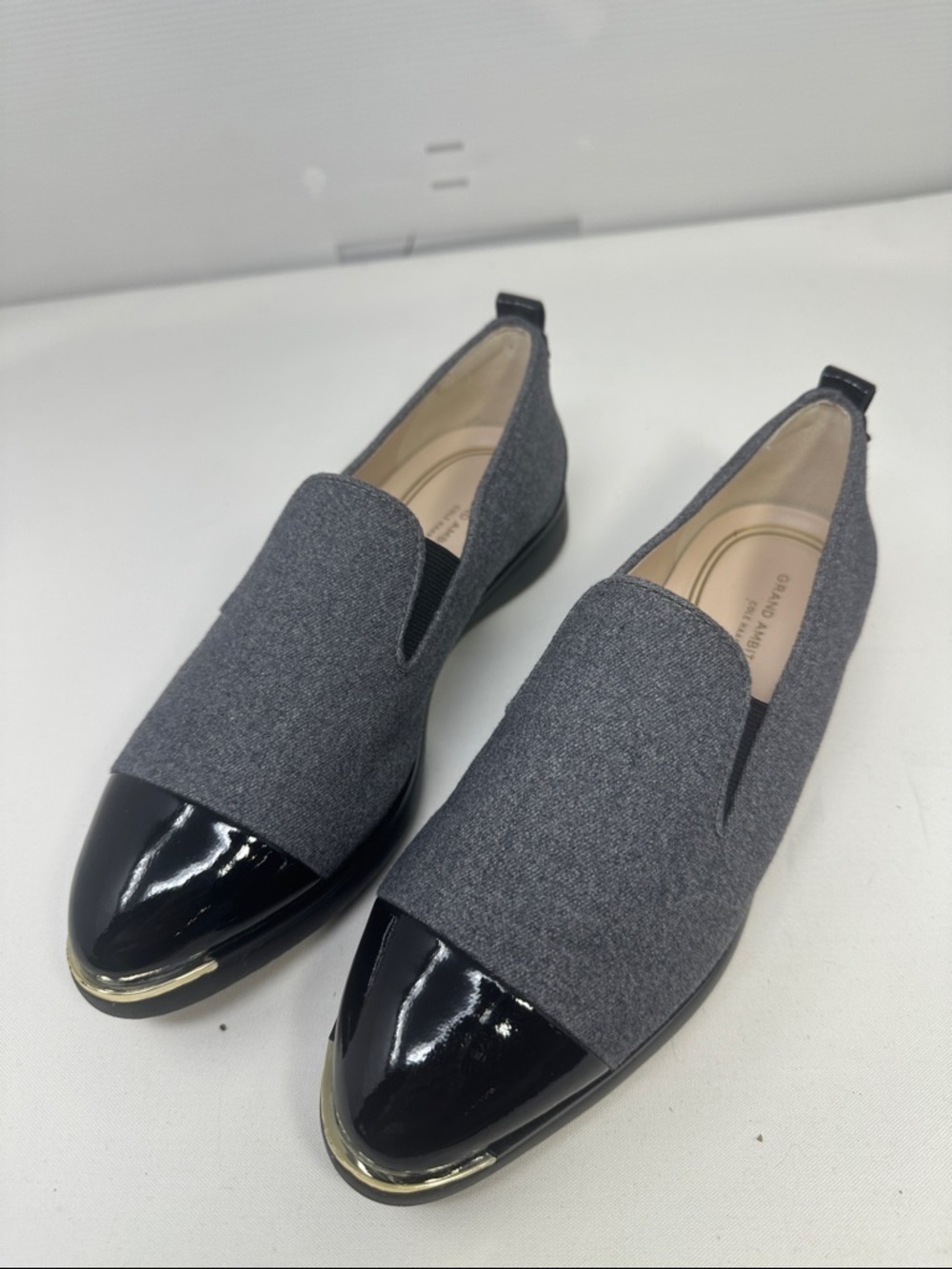 Cole Haan Sneakers Size 5B